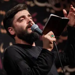https://www.zahra-media.ir/wp-content/uploads/2025/05/77c79826-f03f-4660-b643-aa2f287405d3.webp